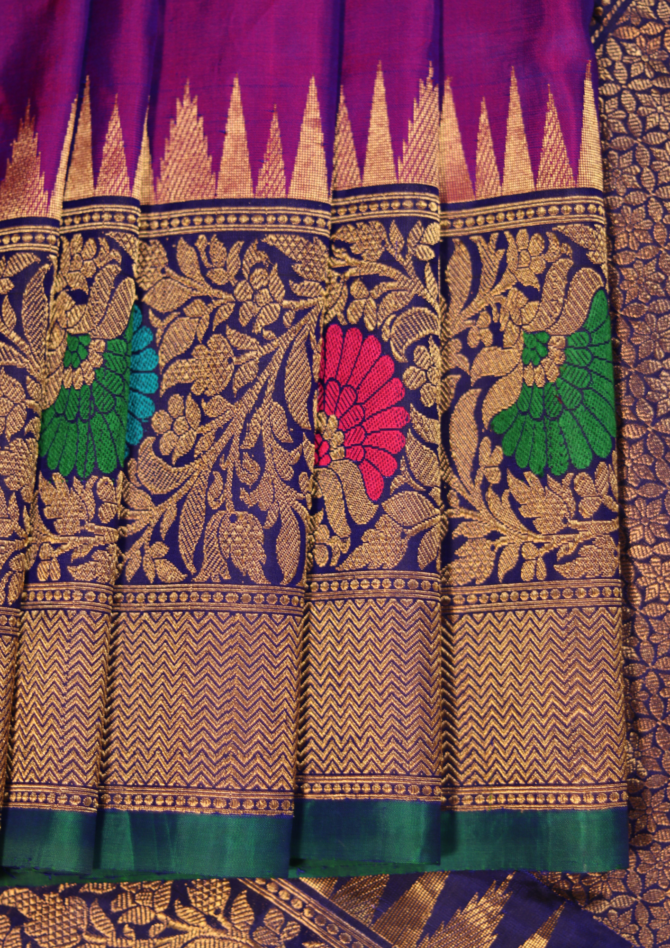 Handloom Ghadwal: Banarasee Flower Buttis with Kath Highlights
