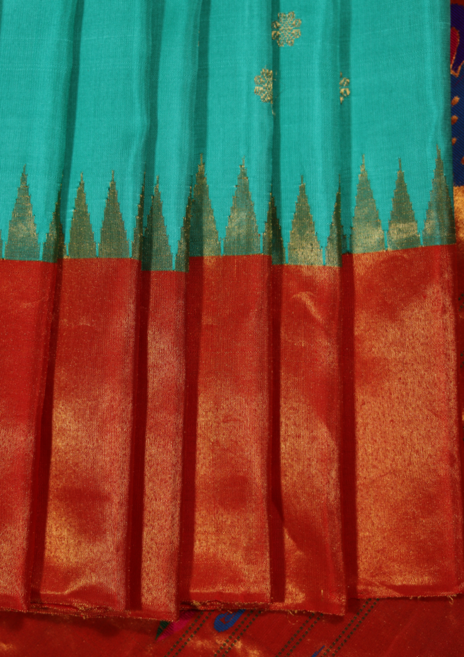 Trendsetter: Plain Kath Temple Border Paithani with Fancy Pallu & All-Over Butti