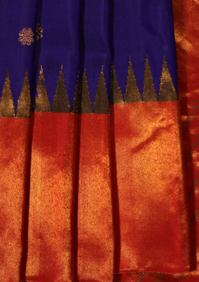 Trendsetter: Plain Kath Temple Border Paithani with Fancy Pallu & All-Over Butti