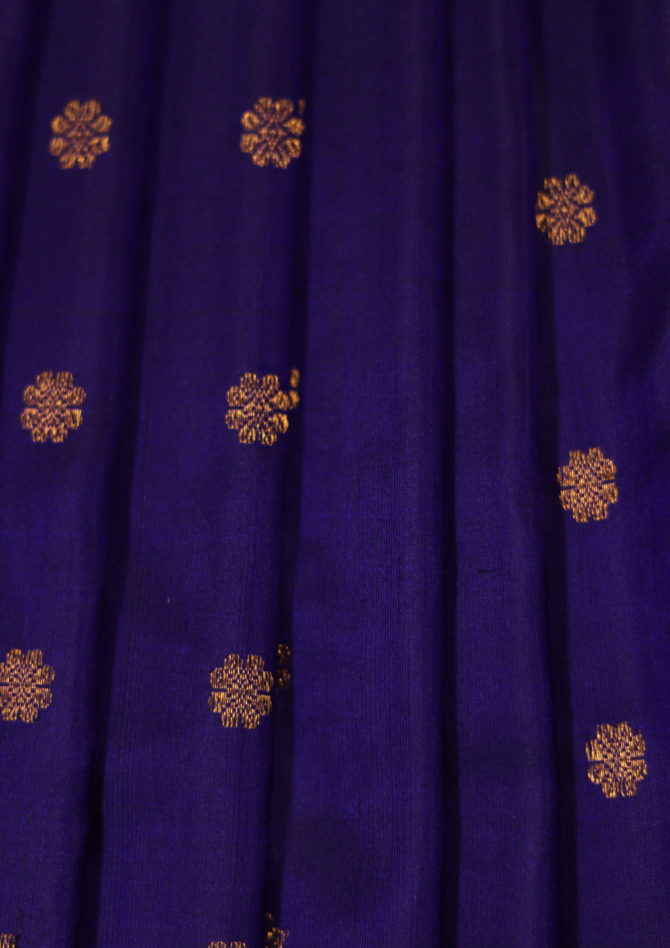 Trendsetter: Plain Kath Temple Border Paithani with Fancy Pallu & All-Over Butti
