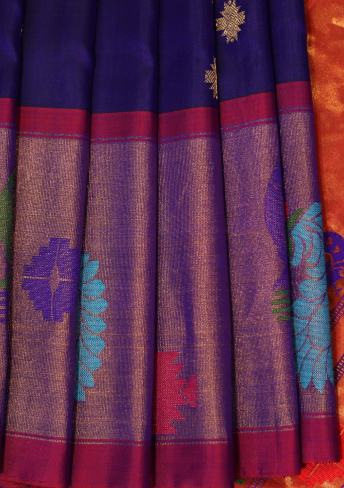 Signature Twist: Gap Border, Fancy Pallu & Butti