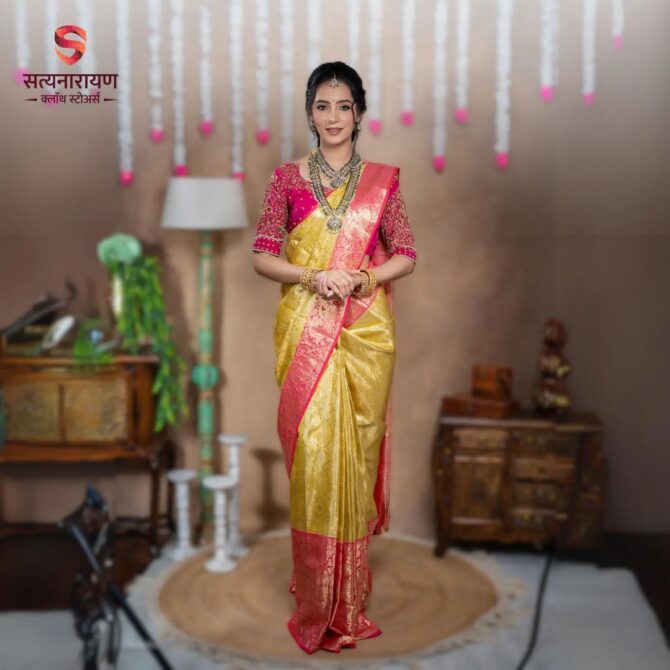 SGSD-3K-KUTTU-BROCKET Tissue Silk Saree